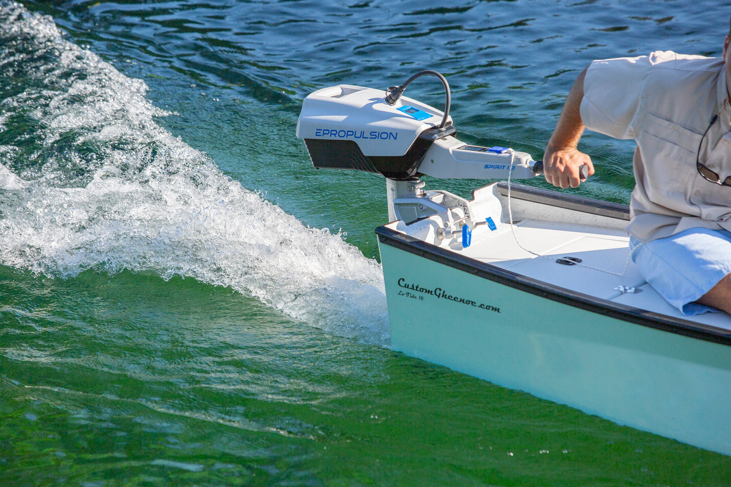 Small Outboard Motors: Electric vs Petrol