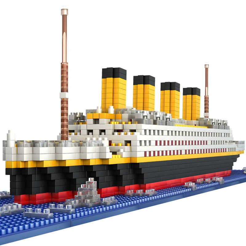 Titanic Model Ship Building Blocks (1860 pcs)